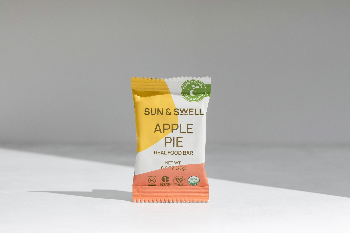 APPLE PIE REAL FOOD BARS - 12 x 0.90OZ BARS