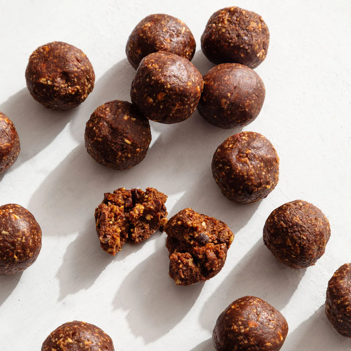FUDGE BROWNIE BITES - 14OZ